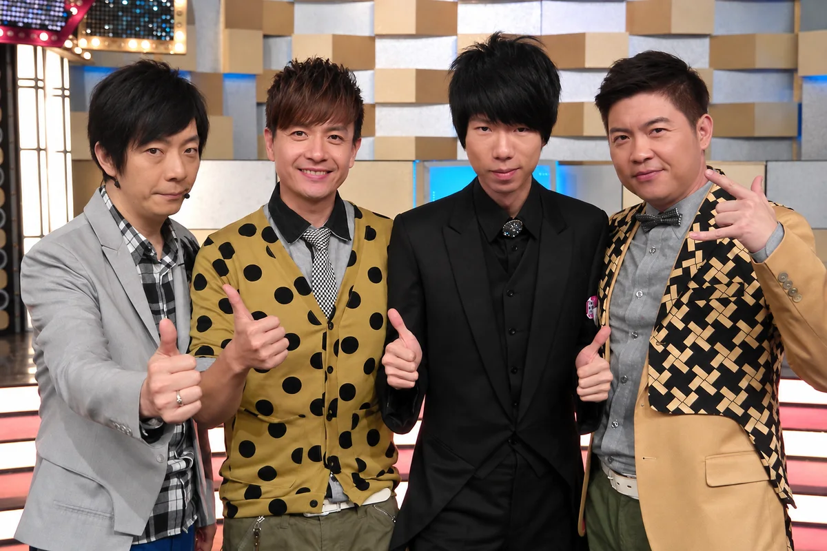 《Power Sunday》節目現場合影